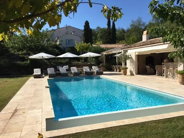 Villa Milefleure 그리모