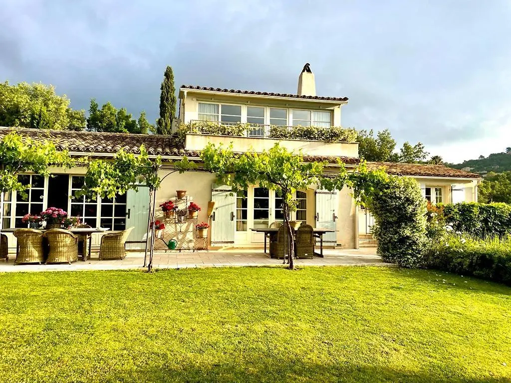 Villa Milefleure 그리모